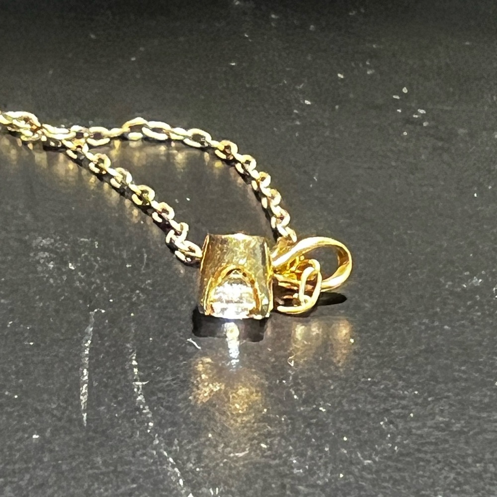 Elegant Vintage Gold Natural Diamond Pendant 0.25-0.3 Ct - Picture 11 of 15
